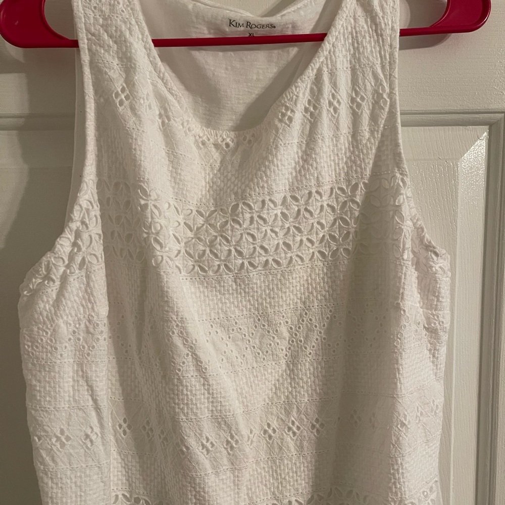 XL KIM ROGERS EYELET TANK, SHADE: WHITE